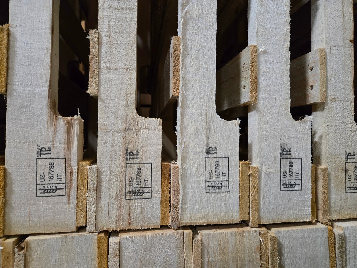 Before You Ship: Are Wood Pallets Treated?